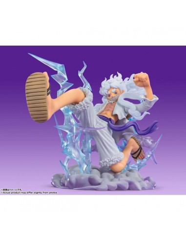 BANDAI SPIRITS Figuarts Zero Extra Battle - One Piece - Luffy Gear 5 Gigant - Action Figure 30 Cm In PVC Con Effetti Di Luce E Fulmini - Edizione Ufficiale
