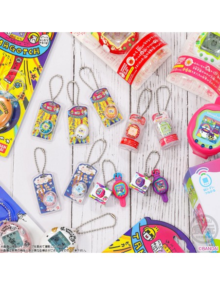 Tamagotchi "Funny Egg with Package" Keychain